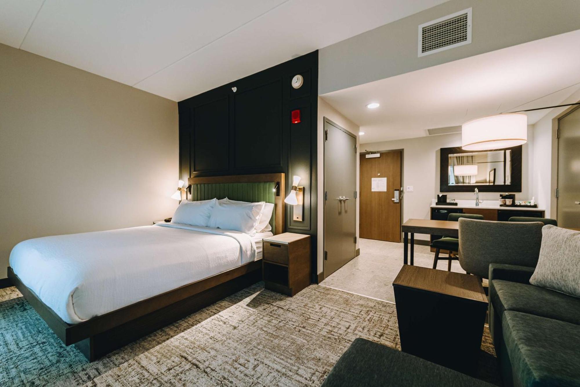 Embassy Suites By Hilton Gatlinburg Resort Exteriör bild