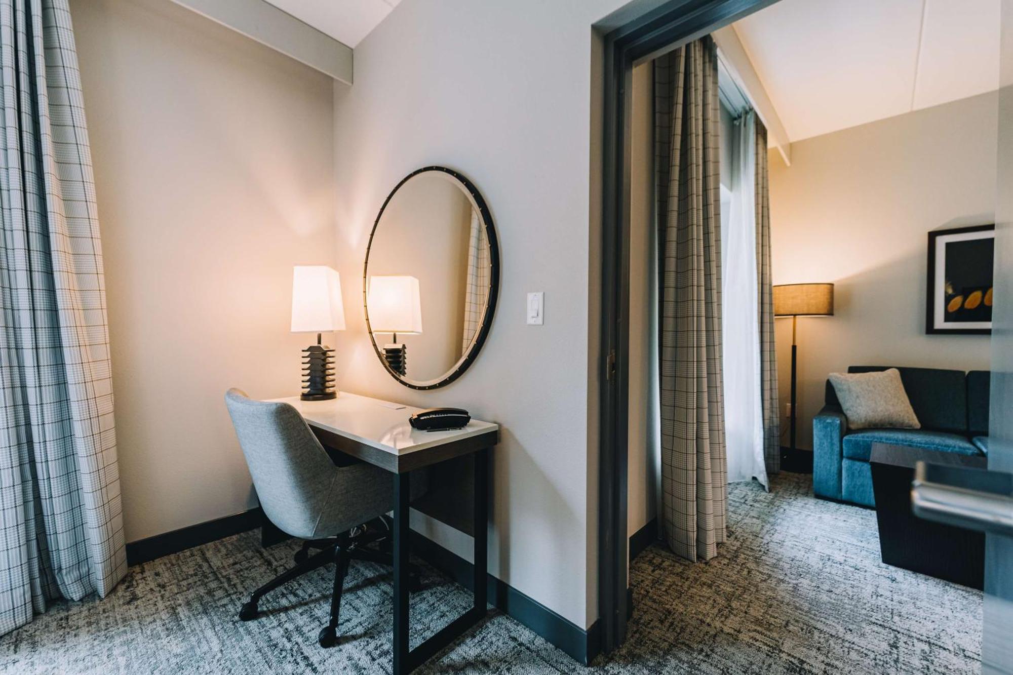 Embassy Suites By Hilton Gatlinburg Resort Exteriör bild